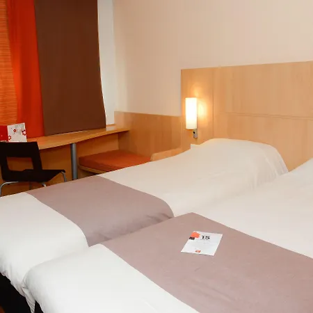 Ibis Styles Rouen Parc Expos Zenith Hotell